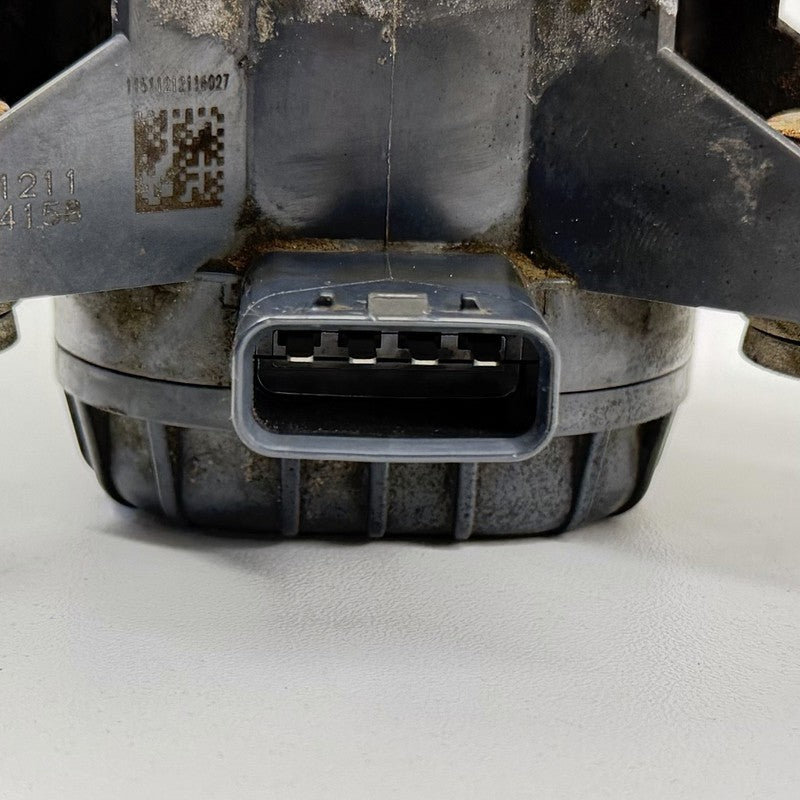 G9040-52010 / G9040 52010 / G904052010 11-13 Toyota Highlander Electric Inverter Coolant Water Pump G9040-52010 OEM