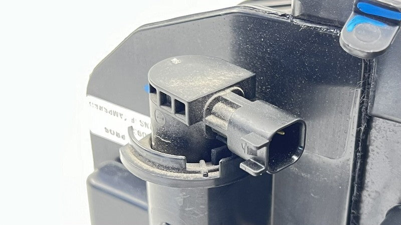 8452 4033 / 84524033 22-24 CADILLAC CT4 V BLACKWING FUEL EVAP VAPOR CHARCOAL EMISSION CANISTER OEM