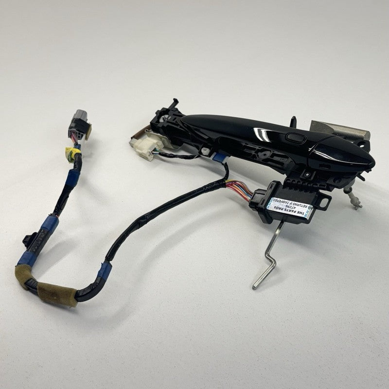 89991-30050 / 89991 30050 / 8999130050 06-13 Lexus IS250 IS350 IS F Left Front Exterior Door Handle 89991-30050 OEM