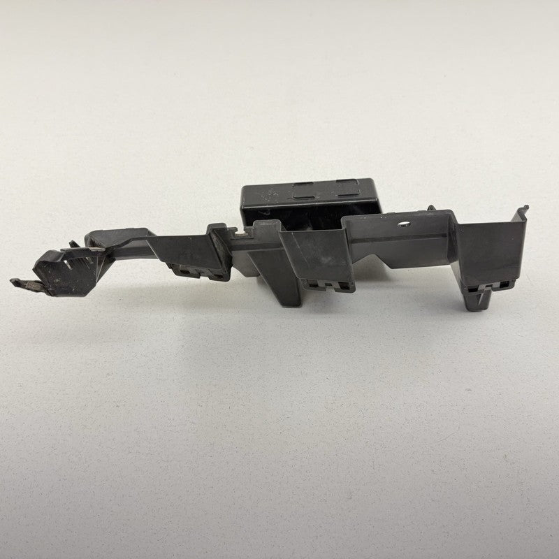 FR3B 17D961 AK / FR3B17D961AK 24-26 Ford Mustang Left Rear Bumper Bracket Support Mount FR3B-17D961-AK OEM