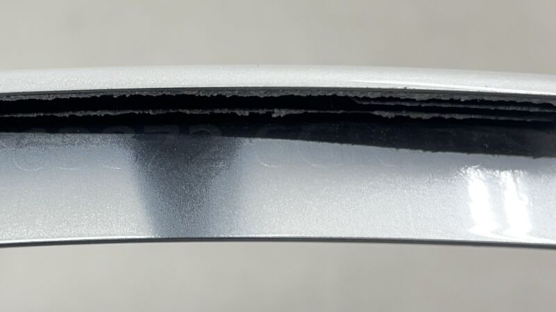63873-6GR0B / 63873 6GR0B / 638736GR0B 24-25 NISSAN Z NISMO LEFT & RIGHT FRONT FENDER FLARE TRIM MOULDING WHITE OEM