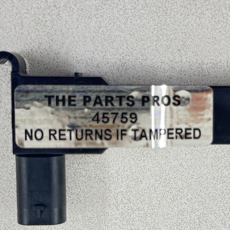 13545326 / 1354 5326 22-24 CADILLAC CT5 V BLACKWING KEYLESS ENTRY ACCESS ANTENNA MODULE 13545326 OEM