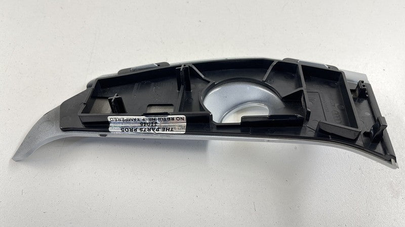 427.853.344.B / 427 853 344 B / 427853344B 11-15 AUDI R8 SPYDER PASSENGER RIGHT SIDE QUARTER PANEL INSERT COVER TRIM OEM