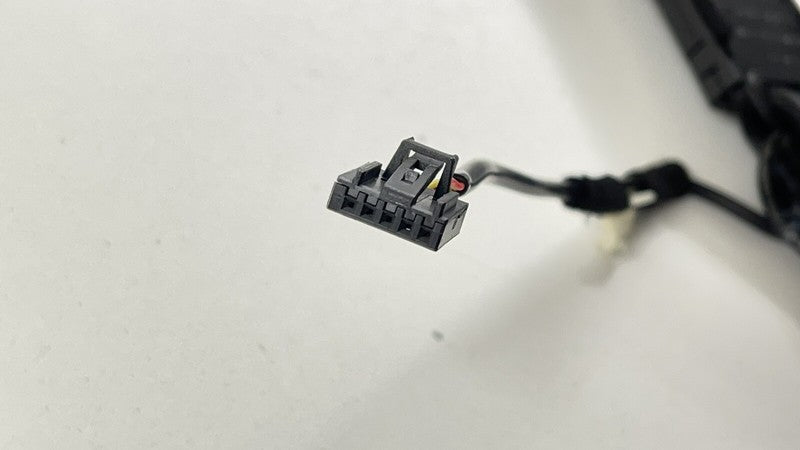 427 857 775 / 427857775 11-15 AUDI R8 SPYDER DRIVER LEFT FRONT SEATBELT SEAT BELT RETRACTOR OEM