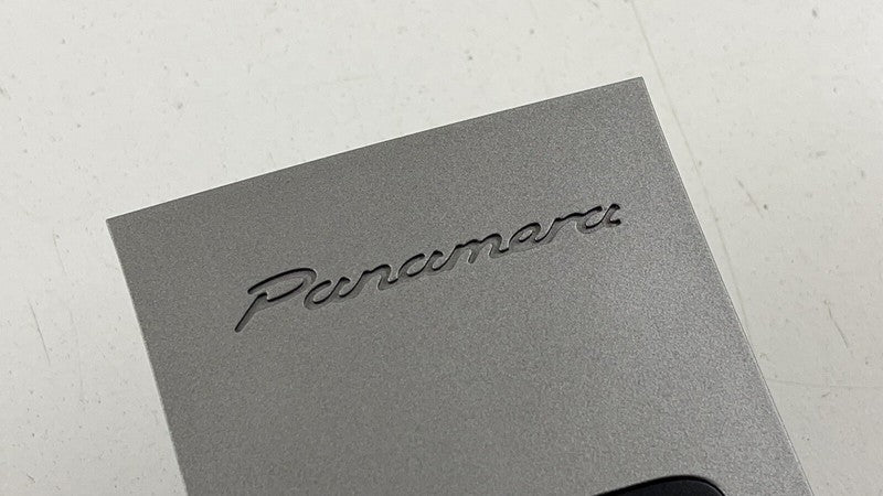 970.653.555.02 / 970 653 555 02 / 97065355502 10-16 PORSCHE PANAMERA REAR CENTER CONSOLE HEATED SEAT SWITCH PANEL TRIM O