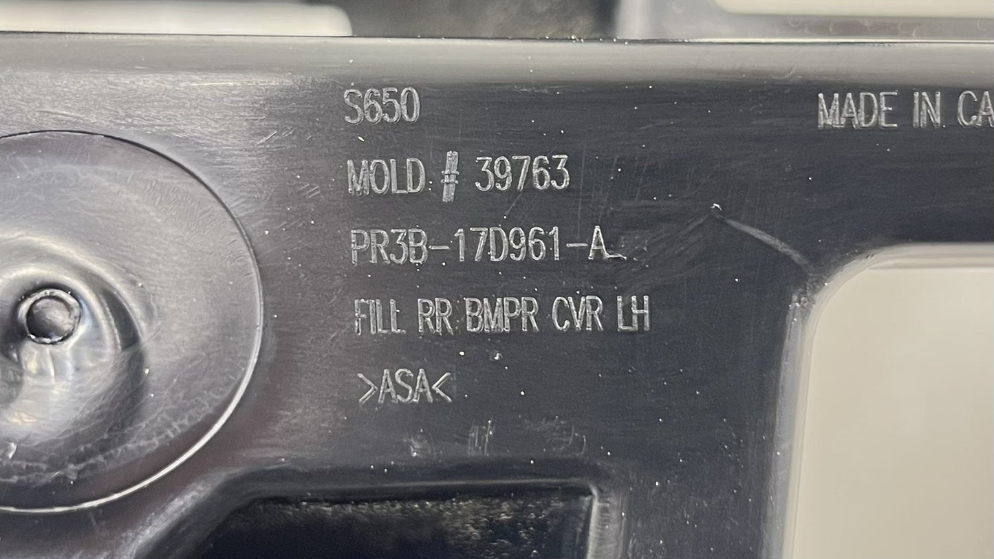 PR3B-17D961-A / PR3B 17D961 A / PR3B17D961A 24-25 FORD MUSTANG GT LEFT REAR BUMPER BRACKET SUPPORT MOUNT PR3B-17D961-A O