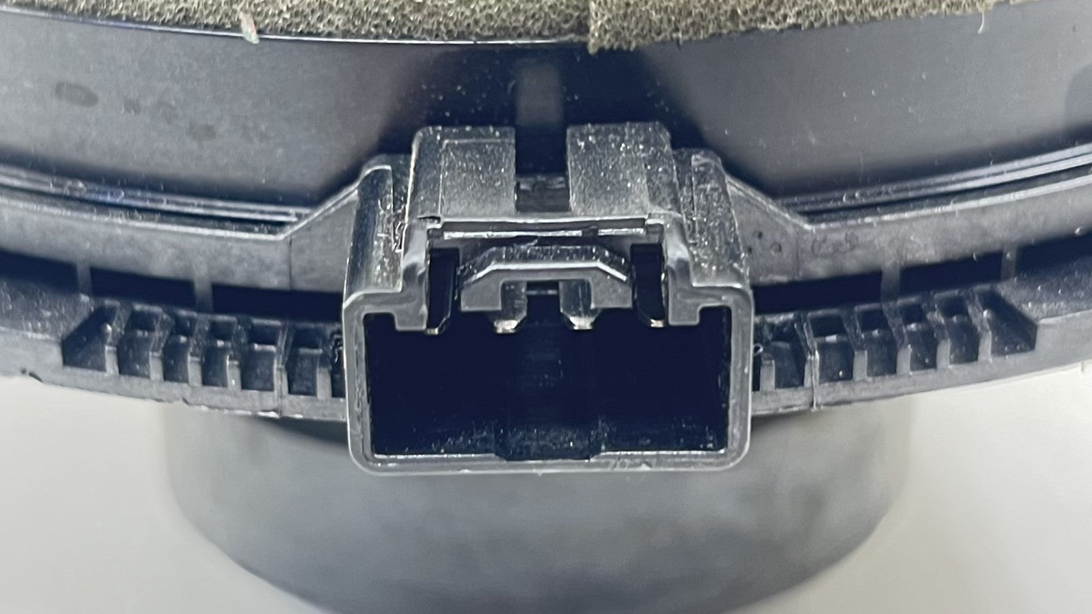 PR3T-18808-AA / PR3T 18808 AA / PR3T18808AA 24-25 FORD MUSTANG GT BANG & OLUFSEN SPEAKER AUDIO SOUND PR3T-18808-AA OEM