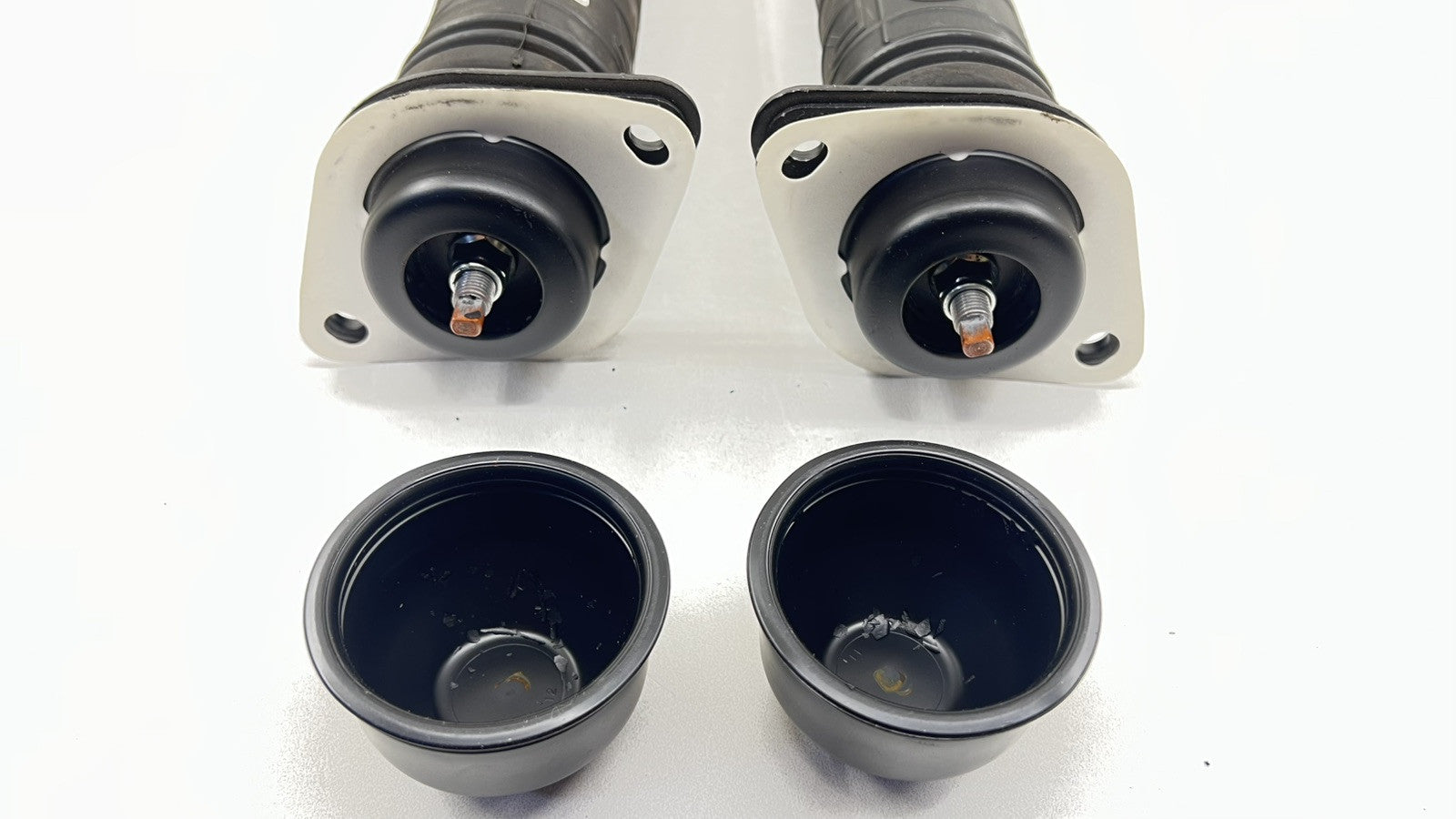 061528350062 24-25 NISSAN Z NISMO FRONT AND REAR SHOCK STRUT SPRING ABSORBER COMPLETE SET OEM