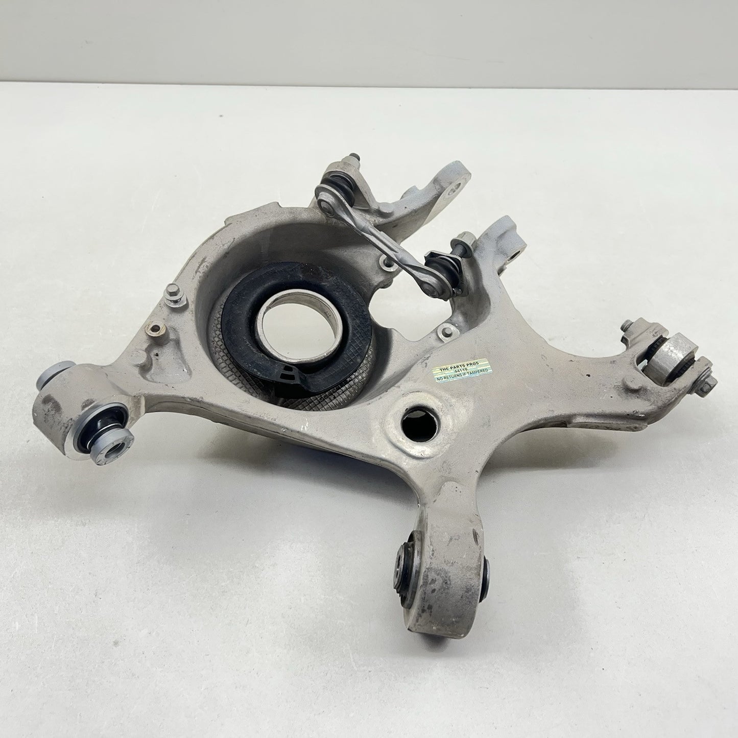 PR3C-5K552-FB / PR3C 5K552 FB / PR3C5K552FB 24-25 FORD MUSTANG GT DRIVER LEFT REAR CONTROL ARM PARTIAL SET OEM
