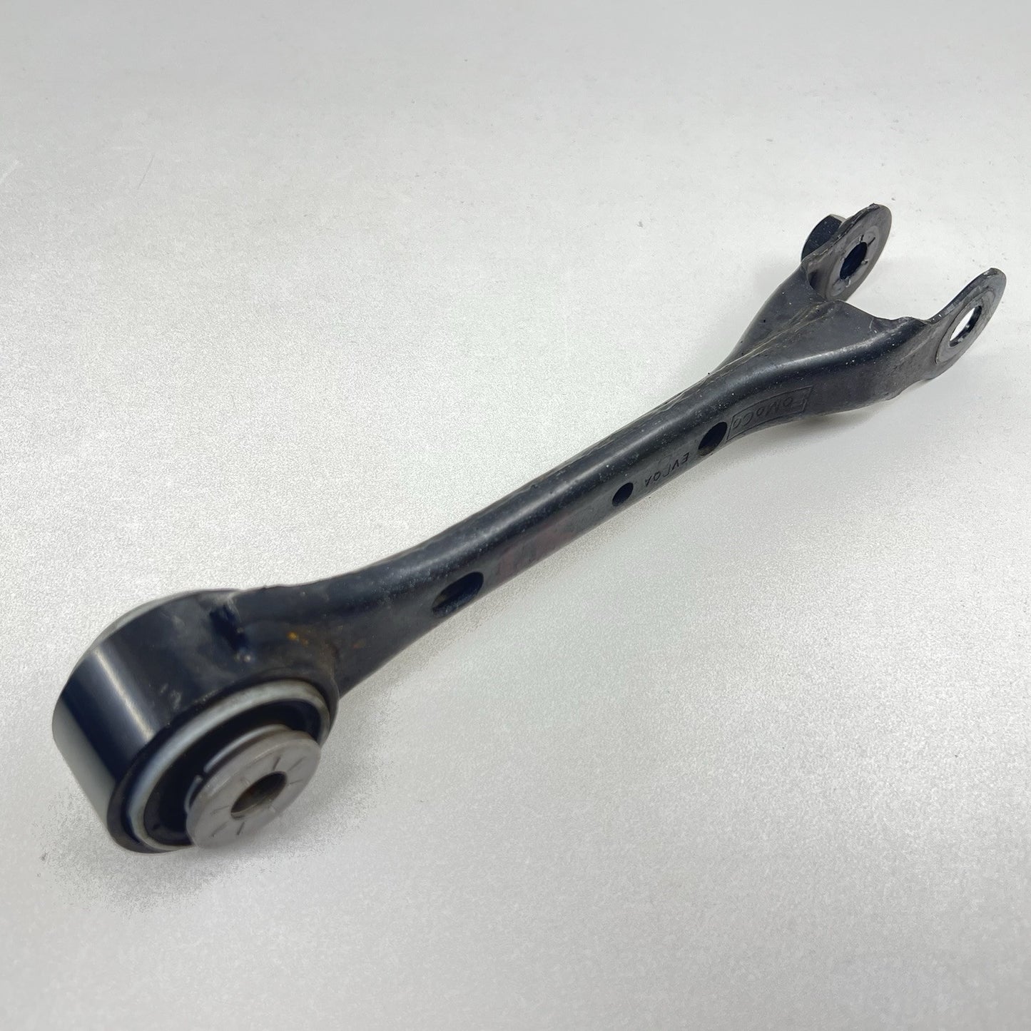 PR3C-5K552-FB / PR3C 5K552 FB / PR3C5K552FB 24-25 FORD MUSTANG GT DRIVER LEFT REAR CONTROL ARM PARTIAL SET OEM