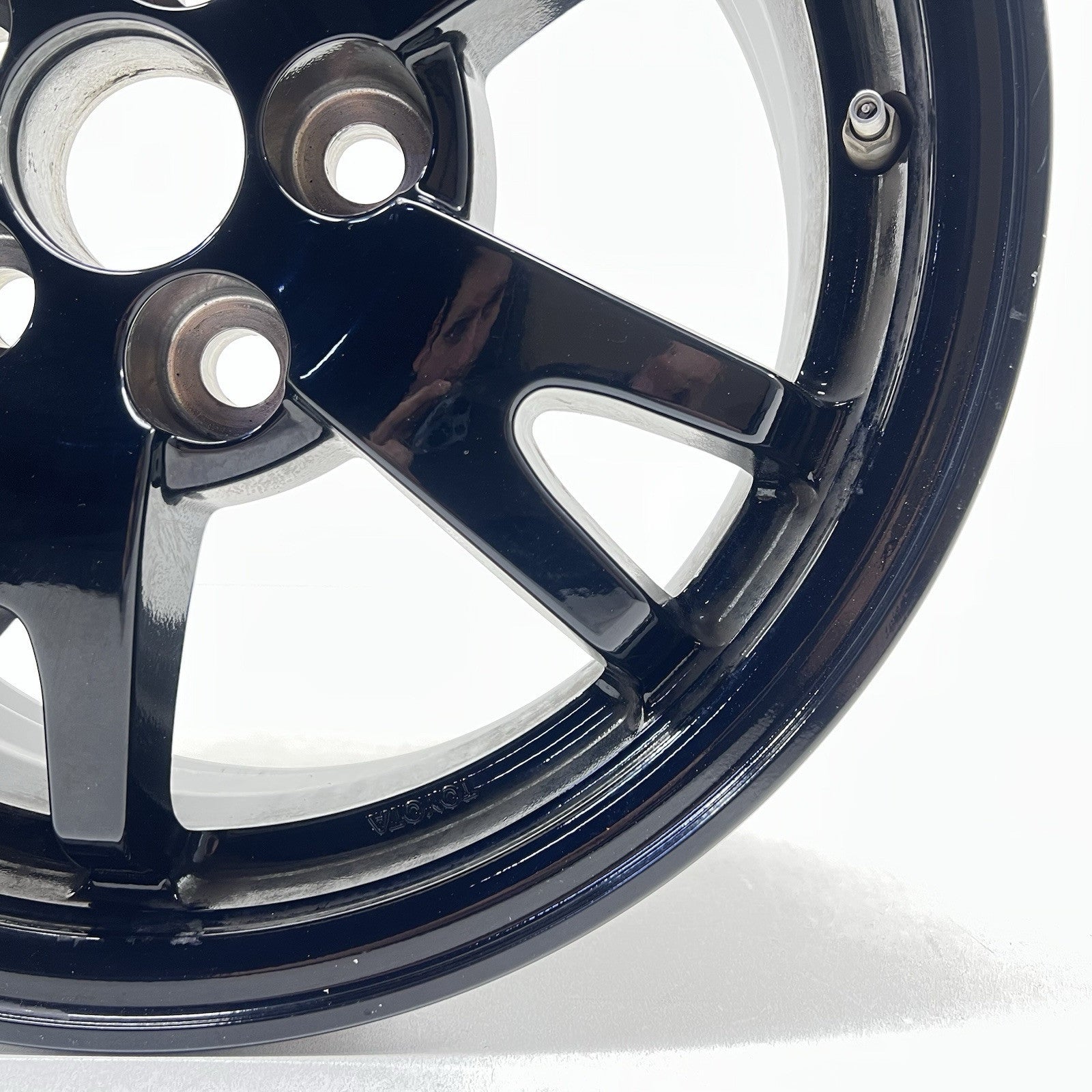 10-15 TOYOTA PRIUS WHEEL RIM 15x6 +45 OFFSET 5 SPLIT SPOKE BLACK FACTORY OEM