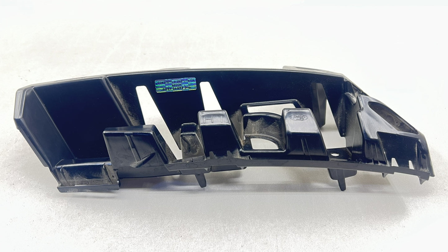 PR3B-17D961-A / PR3B 17D961 A / PR3B17D961A 24-25 FORD MUSTANG GT LEFT REAR BUMPER BRACKET SUPPORT MOUNT PR3B-17D961-A O