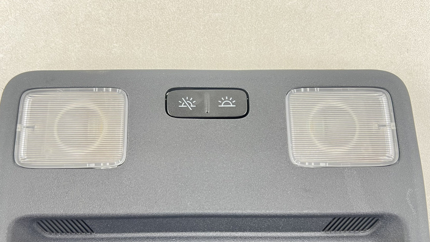PR3B-C519A58-AAAW / PR3B C519A58 AAAW / PR3BC519A58AAAW 24-25 FORD MUSTANG GT FRONT OVERHEAD CONSOLE DOME READING LIGHT 