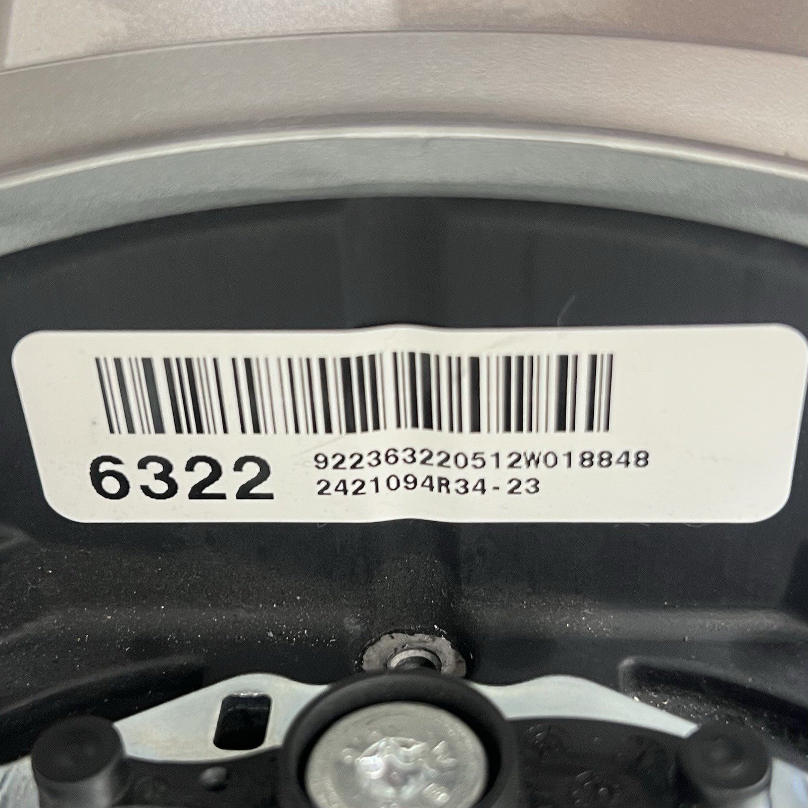 92236322 10-11 CHEVROLET CAMARO SS DRIVER STEERING WHEEL LEATHER 92236322 OEM