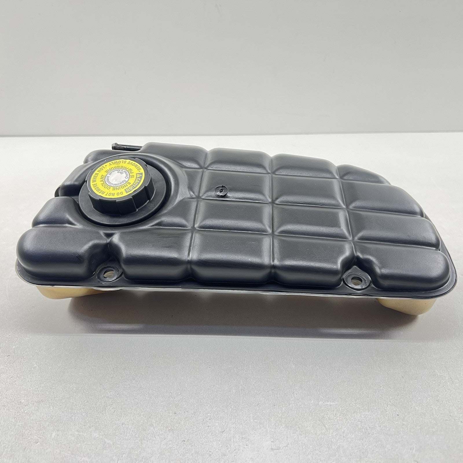 10430189 01-04 CHEVROLET CORVETTE C5 Z06 COOLANT OVERFLOW RESERVOIR BOTTLE 10430189 OEM