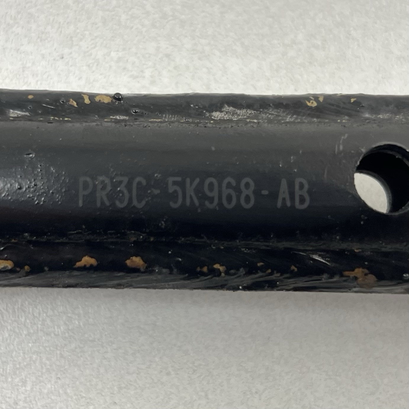PR3C-5K551-FB / PR3C 5K551 FB / PR3C5K551FB 24-25 FORD MUSTANG GT PASSENGER RIGHT REAR CONTROL ARM PARTIAL SET OEM