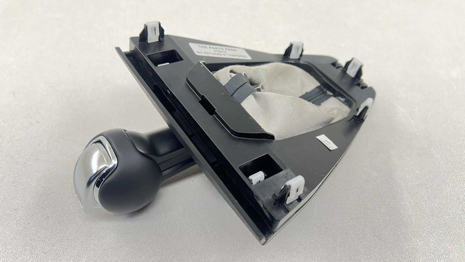  24-25 MUSTANG DARK HORSE CENTER CONSOLE AUTO SHIFT BOOT PANEL WITH KNOB OEM
