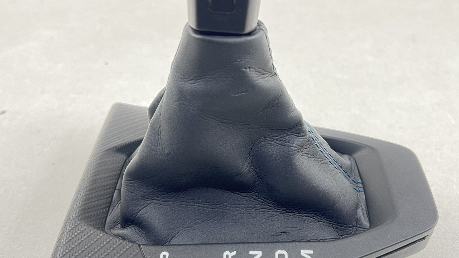  24-25 MUSTANG DARK HORSE CENTER CONSOLE AUTO SHIFT BOOT PANEL WITH KNOB OEM