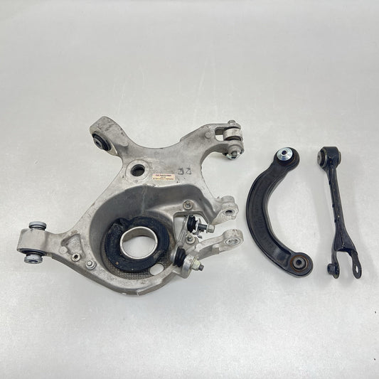 PR3C-5K551-FB / PR3C 5K551 FB / PR3C5K551FB 24-25 FORD MUSTANG GT PASSENGER RIGHT REAR CONTROL ARM PARTIAL SET OEM