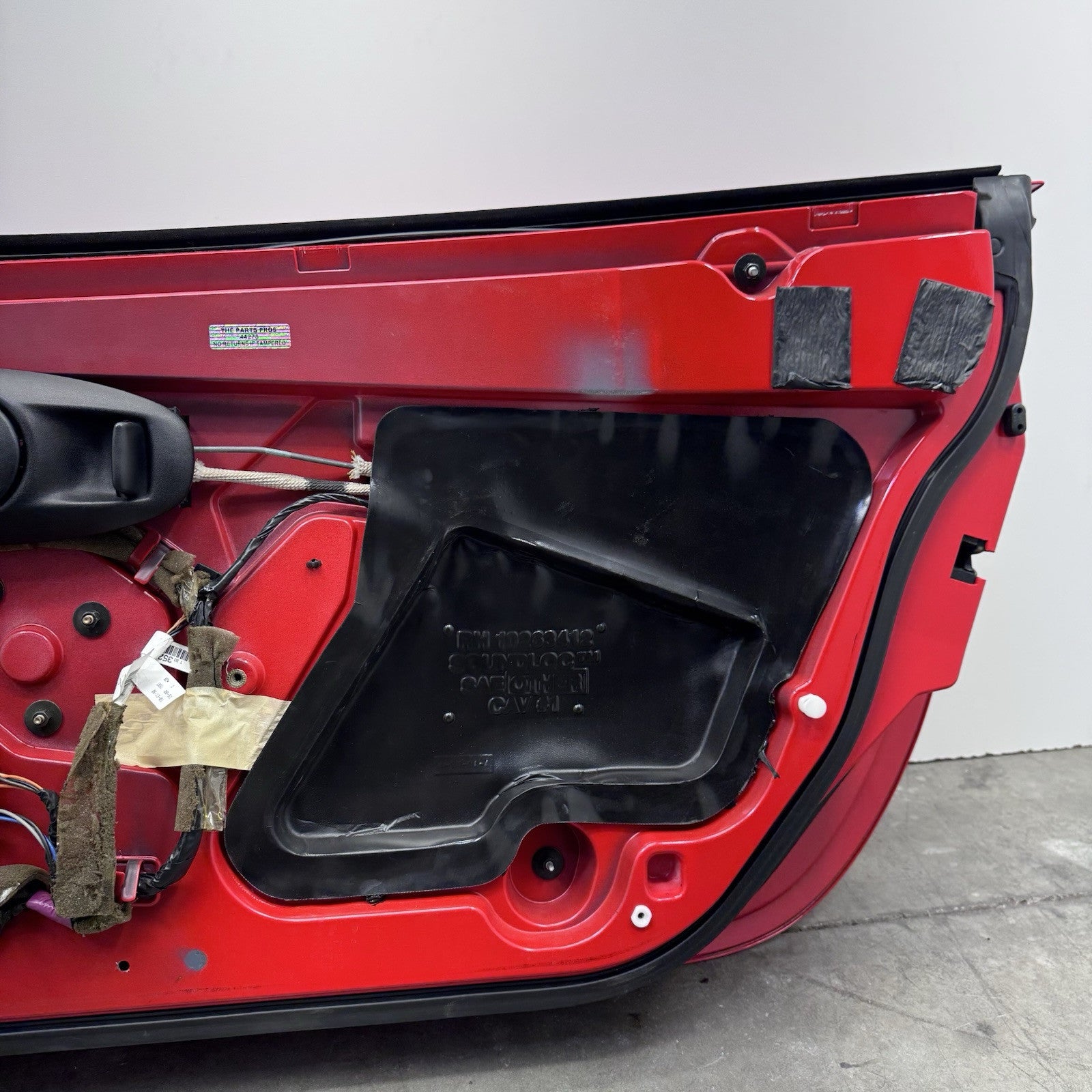 01-04 CHEVROLET CORVETTE C5 Z06 PASSENGER RIGHT DOOR COMPLETE WITH GLASS OEM