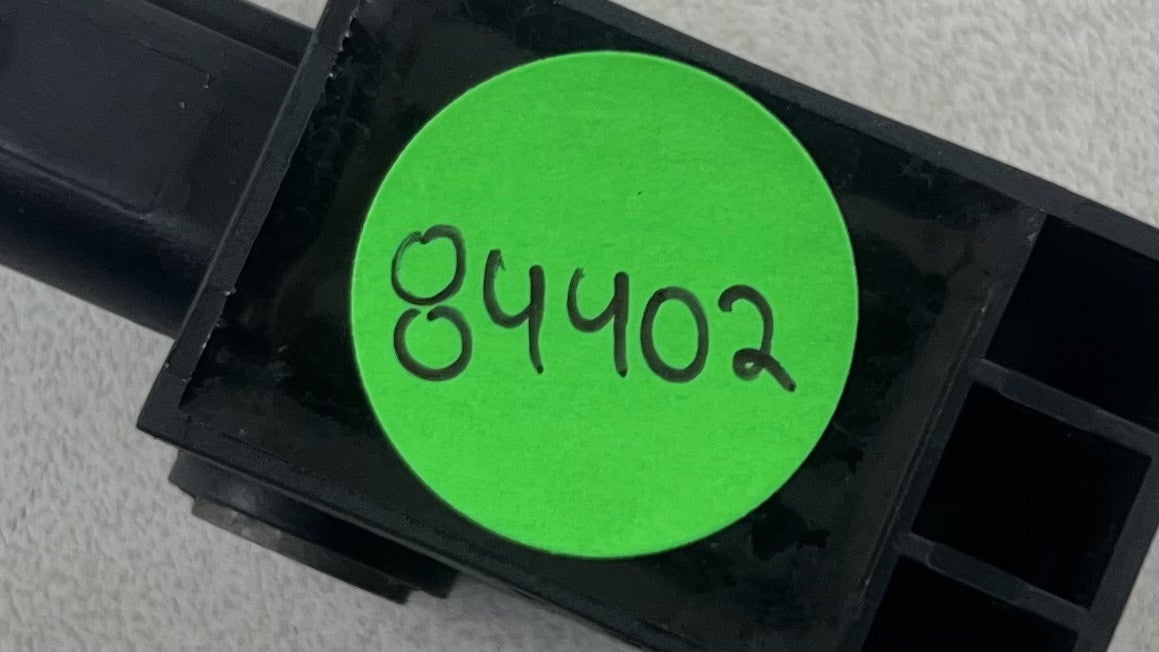 6 964 608 / 6964608 06-10 BMW M6 E63 E64 FRONT AIRBAG AIR BAG SRS CRASH IMPACT SENSOR 6964608 OEM