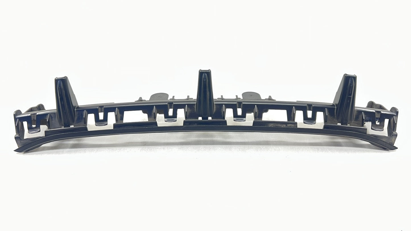 PR3B-17B861-A / PR3B 17B861 A / PR3B17B861A 24-25 FORD MUSTANG GT REAR CENTER BUMPER BRACKET SUPPORT MOUNT PR3B-17B861-A