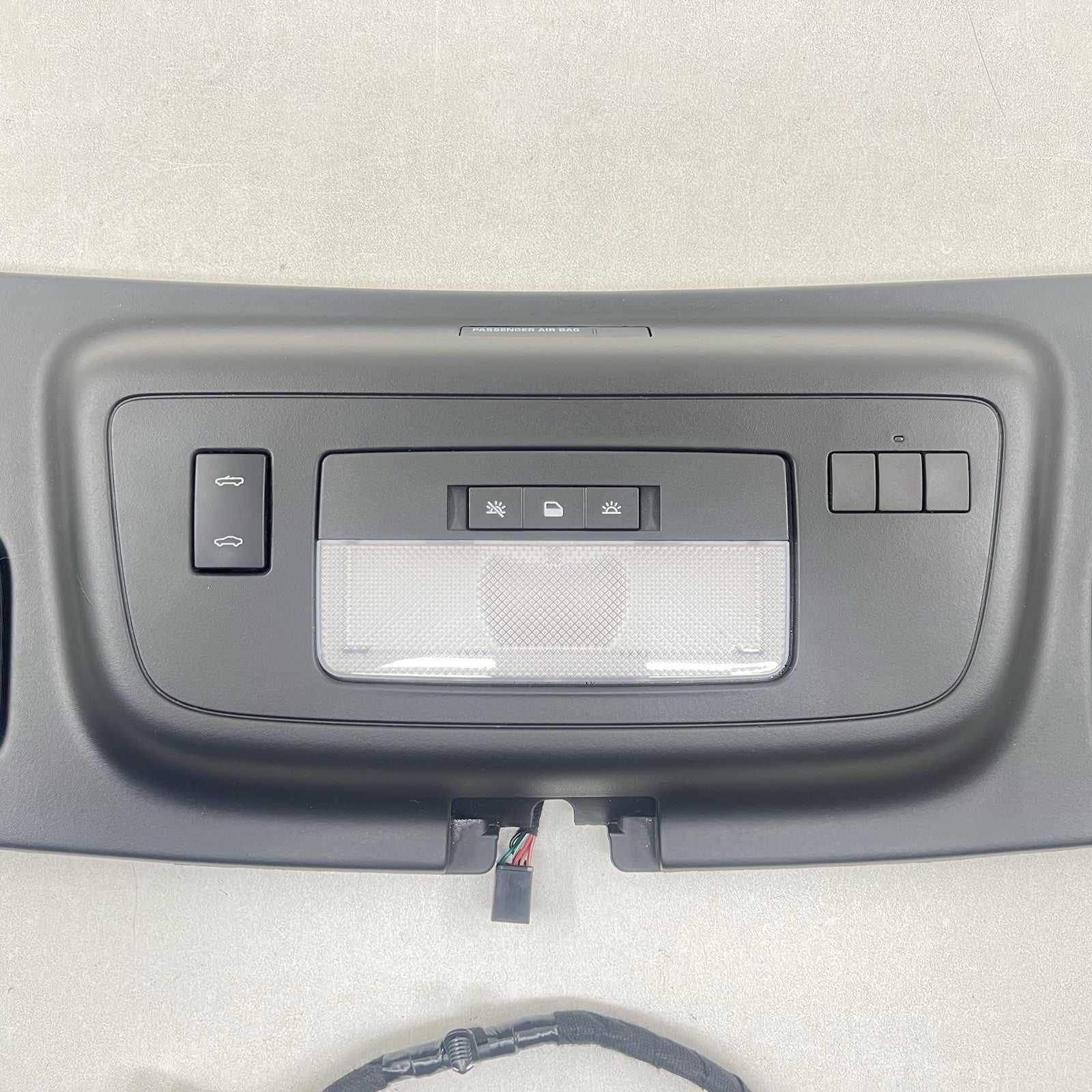 0487575 11-15 CHEVROLET CAMARO CONVERTIBLE OVERHEAD DOME LIGHT W/ SUN VISOR PAIR OEM