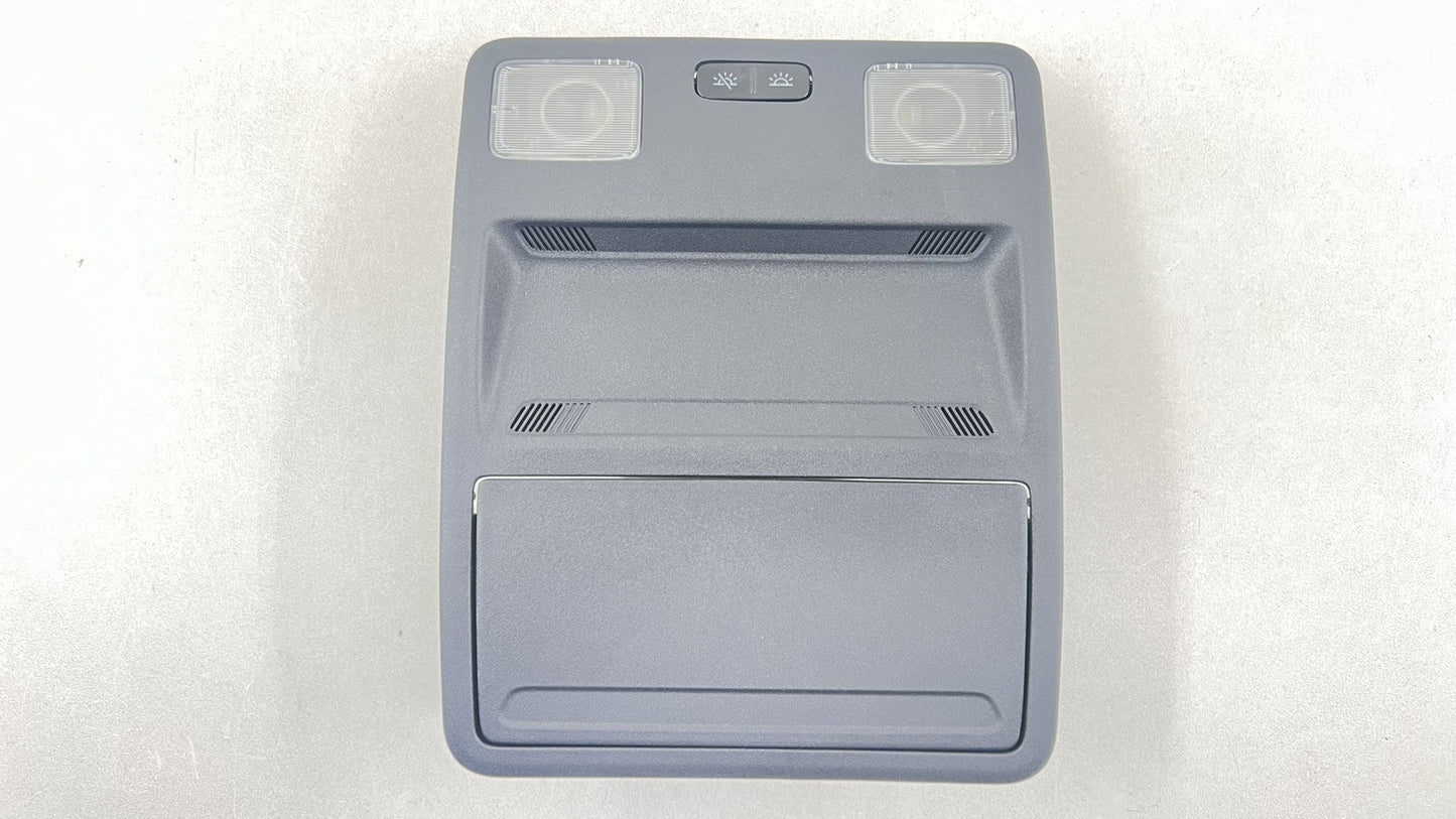 PR3B-C519A58-AAAW / PR3B C519A58 AAAW / PR3BC519A58AAAW 24-25 FORD MUSTANG GT FRONT OVERHEAD CONSOLE DOME READING LIGHT 