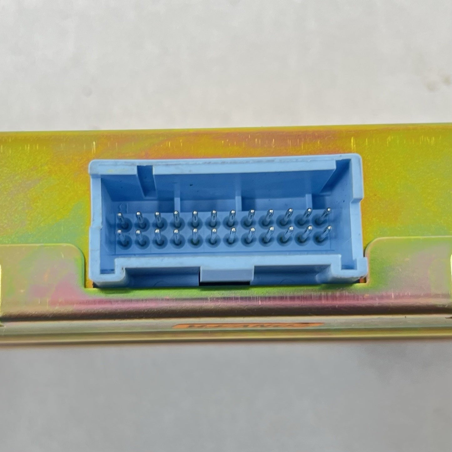 10283023 97-04 CHEVROLET CORVETTE C5 BOSE AMPLIFIER AMP AUDIO SOUND SYSTEM 10283023 OEM