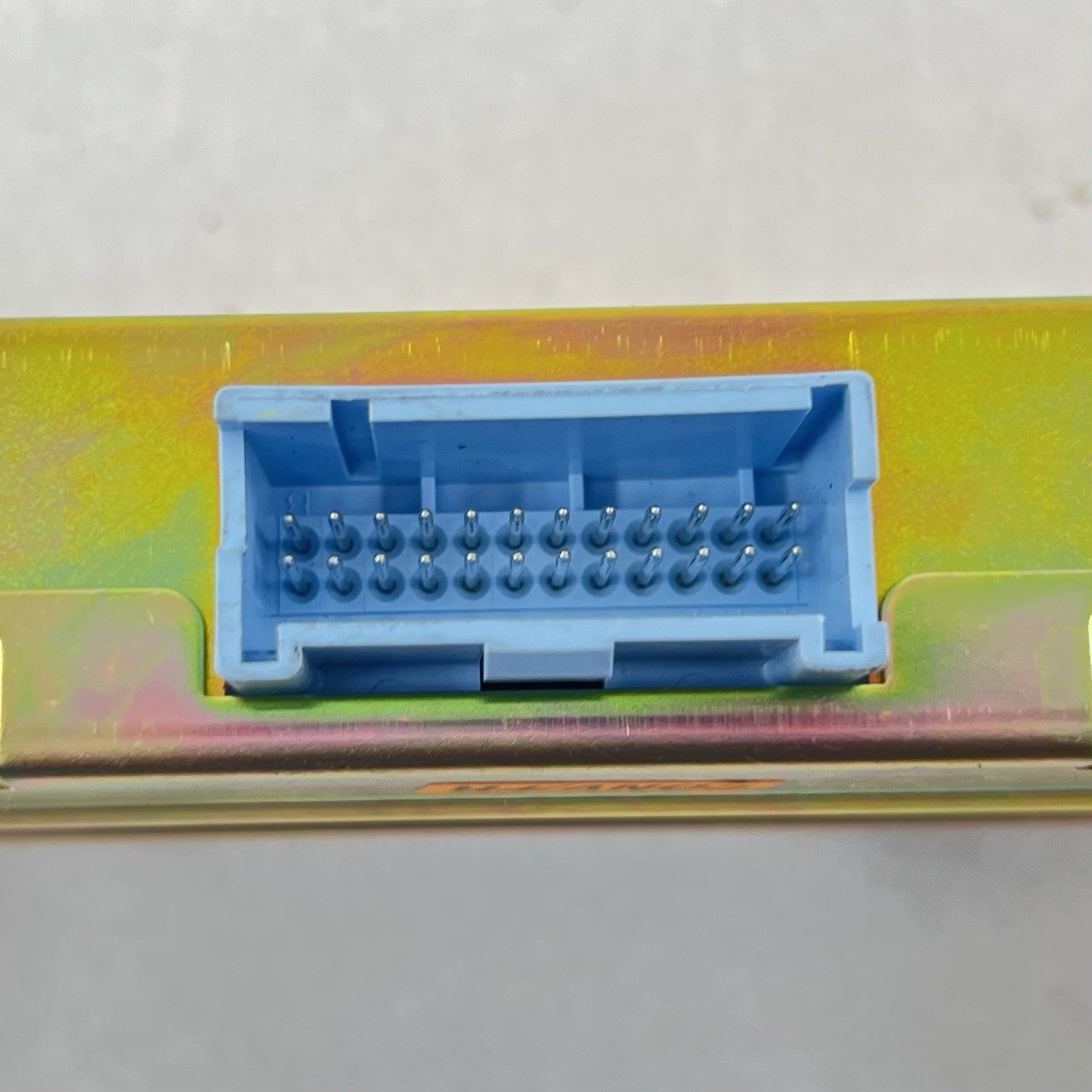 10283023 97-04 CHEVROLET CORVETTE C5 BOSE AMPLIFIER AMP AUDIO SOUND SYSTEM 10283023 OEM