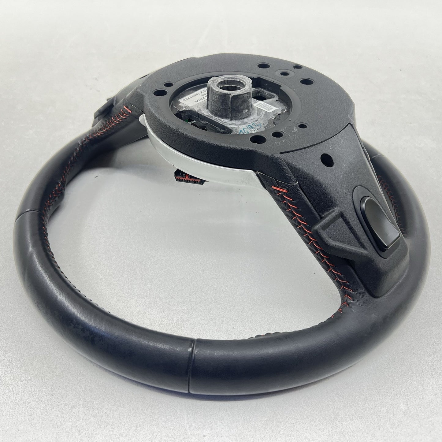 92245960 10-11 CHEVROLET CAMARO SS DRIVER STEERING WHEEL WITH PADDLE SHIFTERS LEATHER OEM