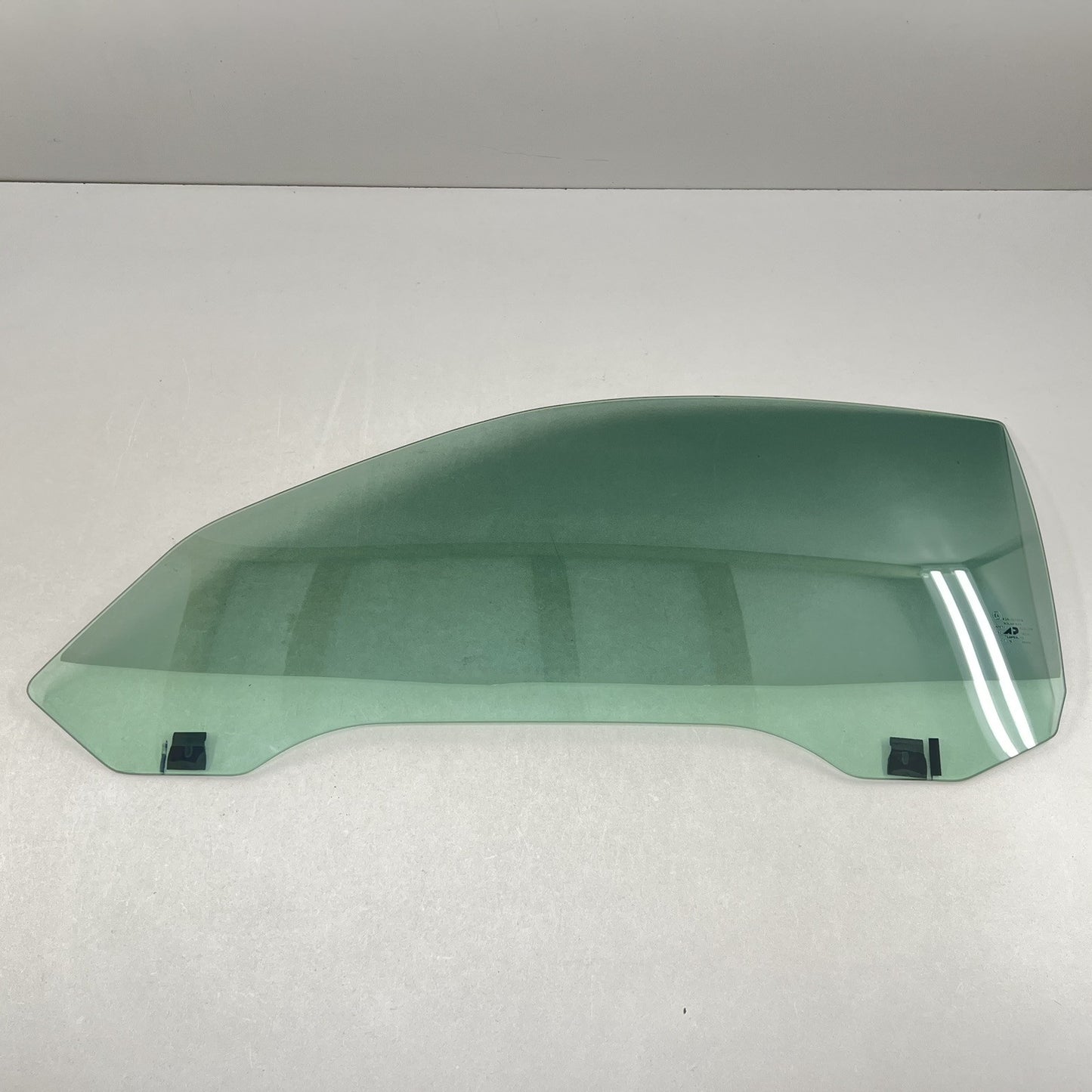 43R-001074 / 43R 001074 / 43R001074 97-04 CHEVROLET CORVETTE C5 DRIVER LEFT DOOR GLASS WINDOW 43R-001074 OEM