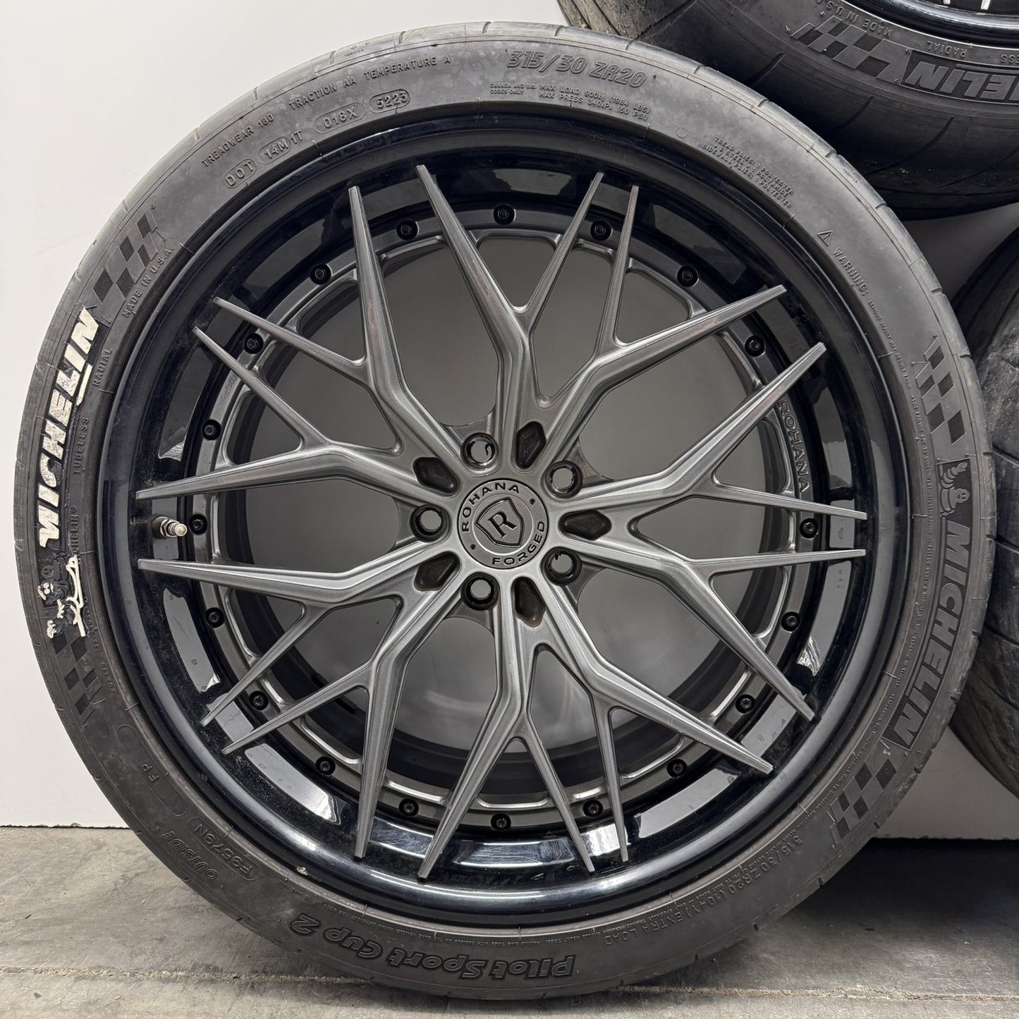 RFG19 ROHANA FORGED RFG19 TRINITY 3 PIECE WHEEL RIM WITH TIRE PARTIAL SET OF 3 *NOTE*