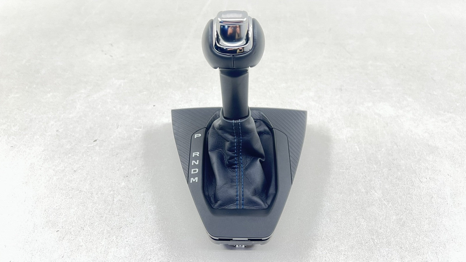  24-25 MUSTANG DARK HORSE CENTER CONSOLE AUTO SHIFT BOOT PANEL WITH KNOB OEM