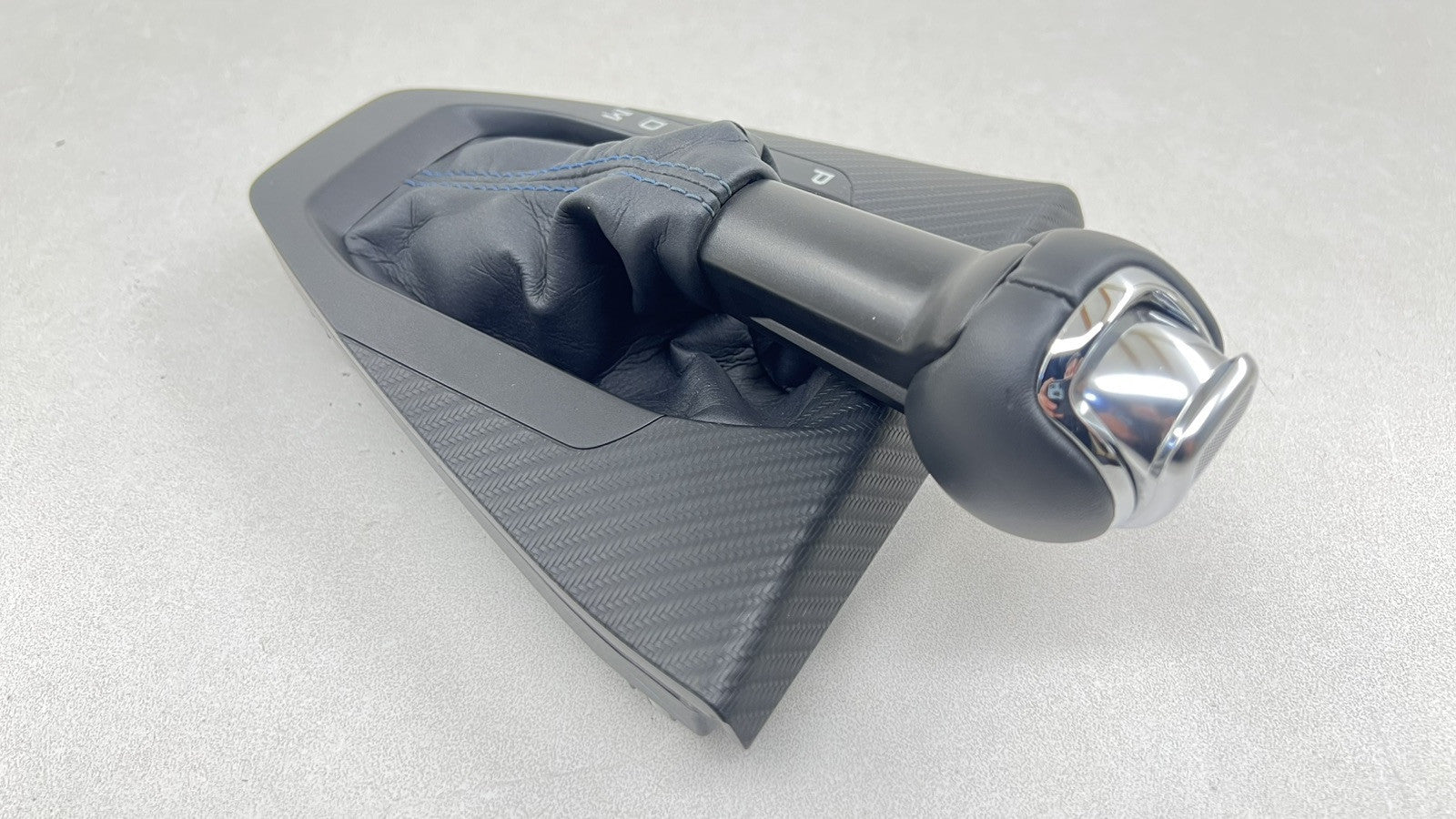  24-25 MUSTANG DARK HORSE CENTER CONSOLE AUTO SHIFT BOOT PANEL WITH KNOB OEM