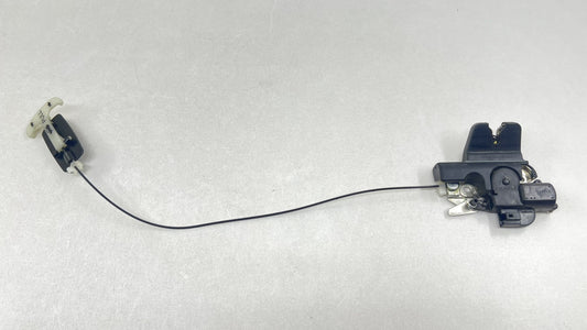 08-13 INFINITI G37 SEDAN REAR TRUNK LATCH LOCK ACTUATOR PULL LEVER OEM