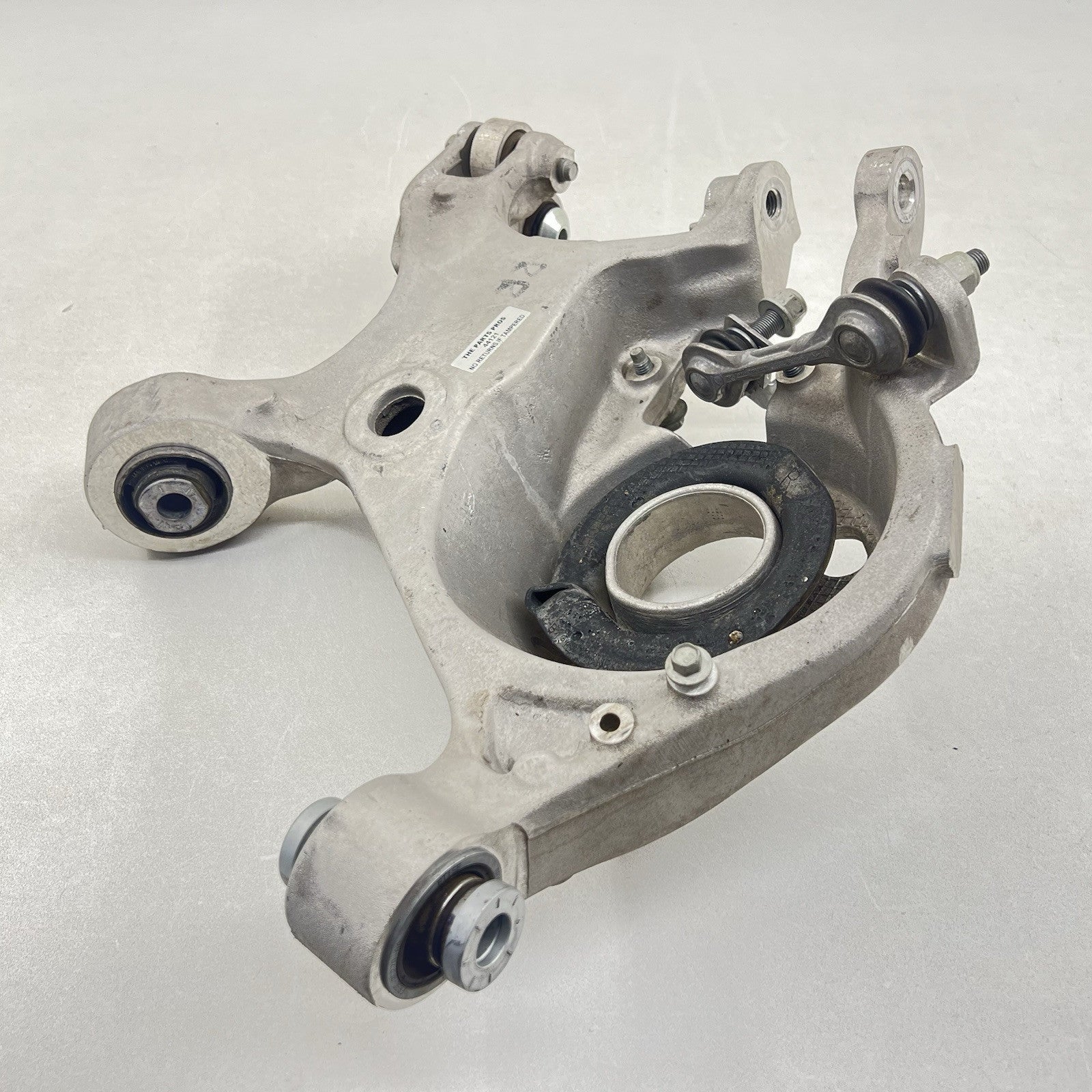 PR3C-5K551-FB / PR3C 5K551 FB / PR3C5K551FB 24-25 FORD MUSTANG GT PASSENGER RIGHT REAR CONTROL ARM PARTIAL SET OEM