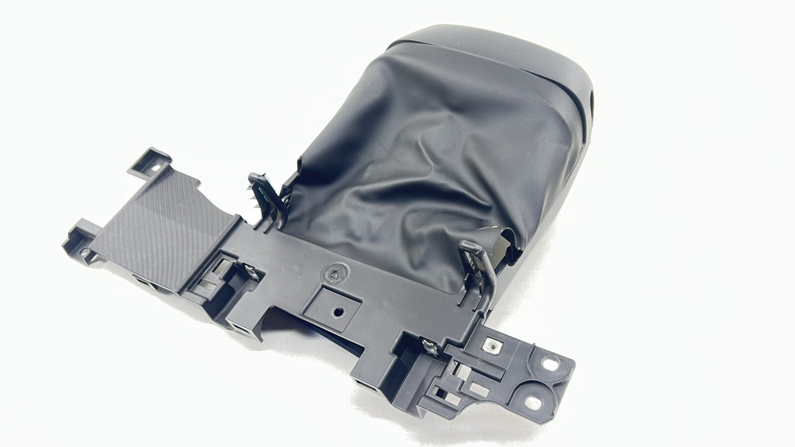 PR3B-C045D30-B / PR3B C045D30 B / PR3BC045D30B 24-25 FORD MUSTANG GT STEERING COLUMN SHROUD COVER SURROUND PANEL TRIM OE