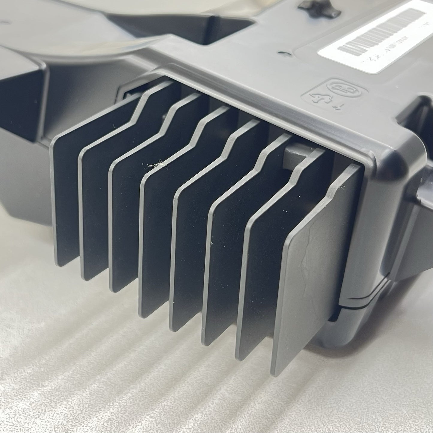 22916263 11-13 CHEVROLET CAMARO ZL1 SS HEADS-UP DISPLAY PROJECTOR SCREEN 22916263 OEM