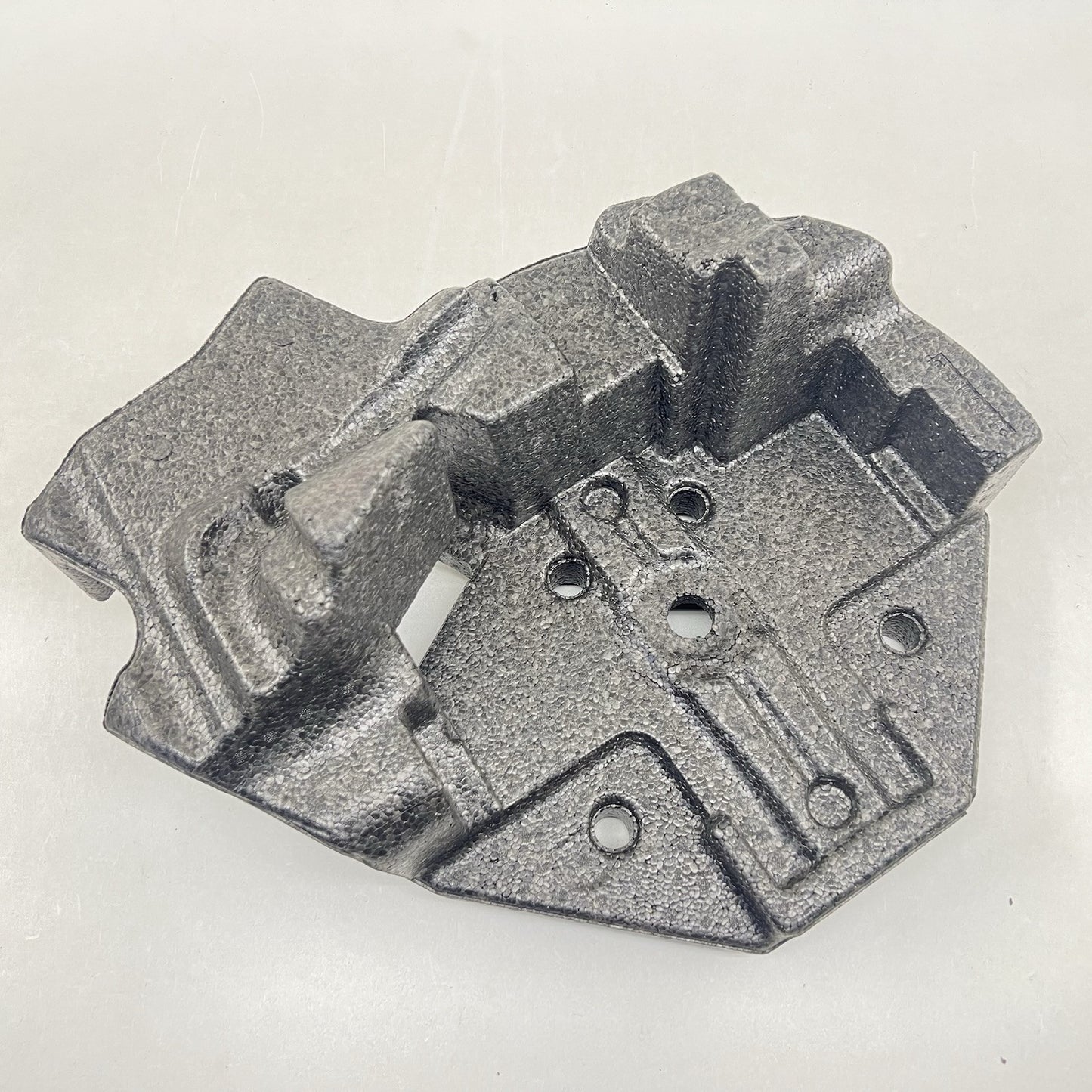 92230763 10-15 CHEVROLET CAMARO SS REAR TRUNK STORAGE FOAM WITH TIRE PUMP 92230763 OEM