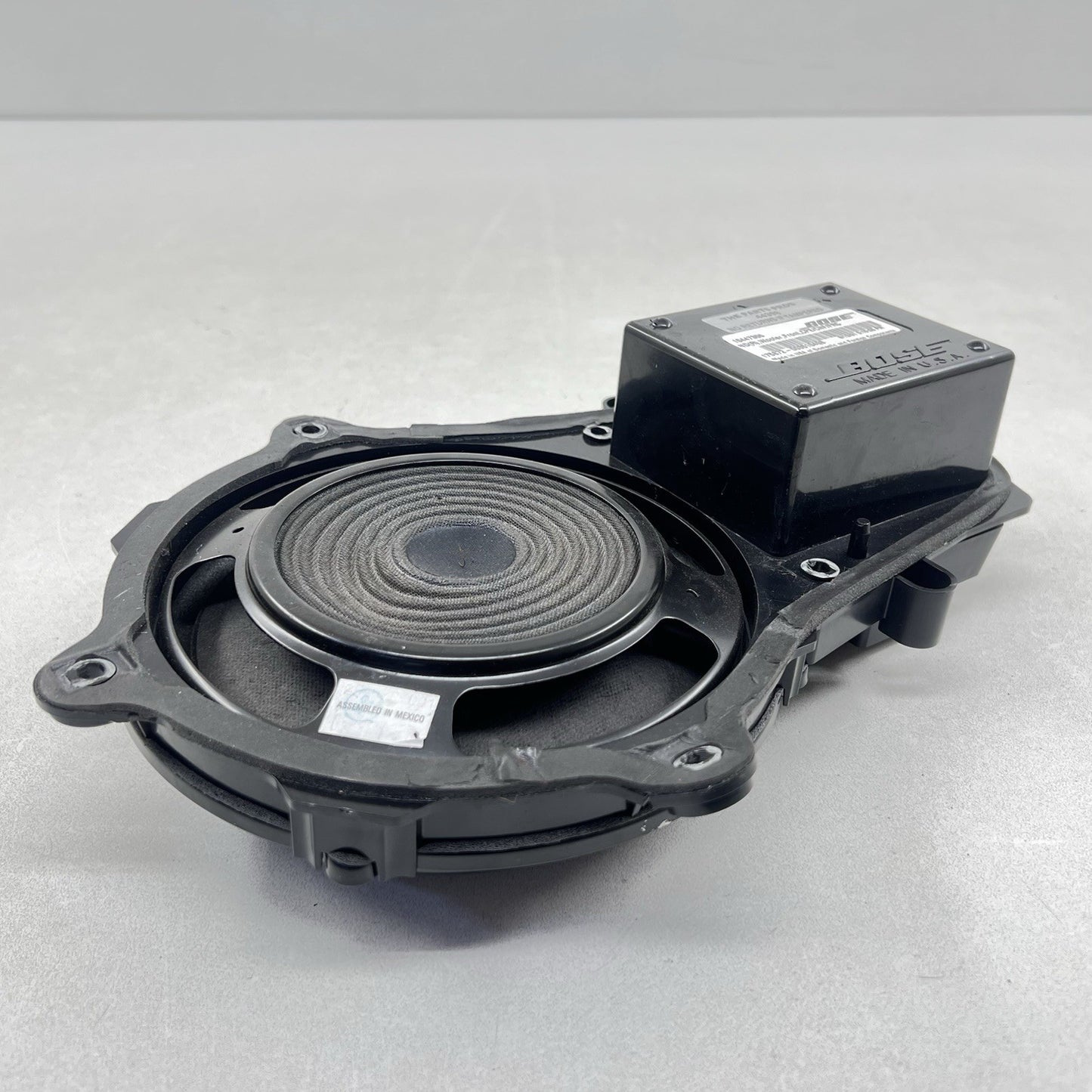 10278959 97-04 CHEVROLET CORVETTE C5 LEFT AND RIGHT DOOR SPEAKER PAIR W/ REAR SPEAKER OEM