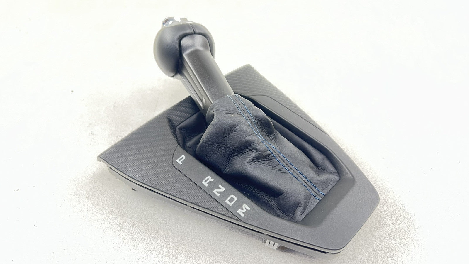  24-25 MUSTANG DARK HORSE CENTER CONSOLE AUTO SHIFT BOOT PANEL WITH KNOB OEM