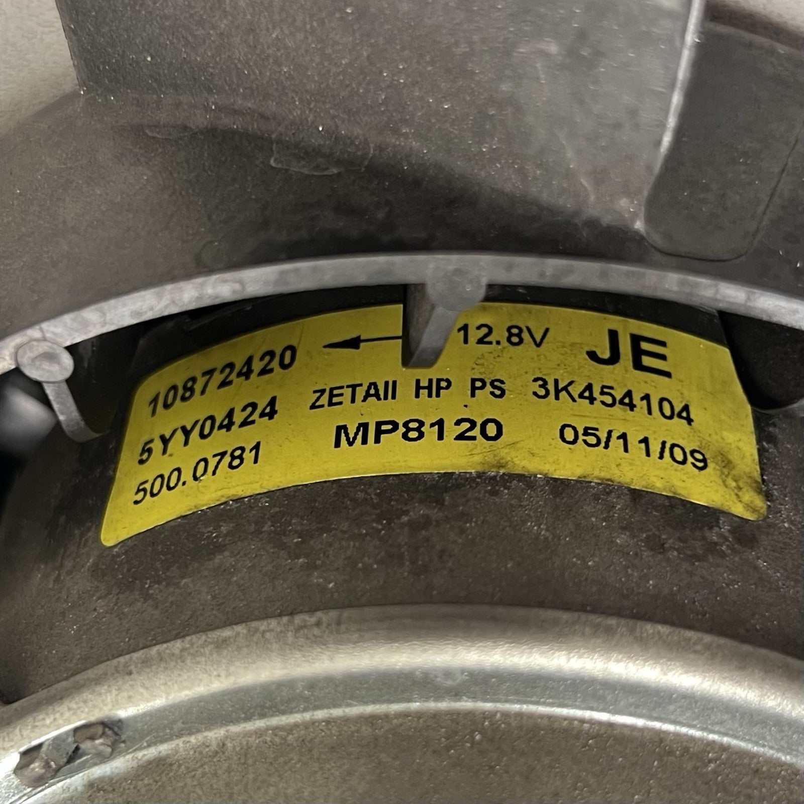 5YY0426 10-15 CHEVROLET CAMARO SS RADIATOR FAN COOLING MOTOR WITH FAN BLADE PAIR OEM