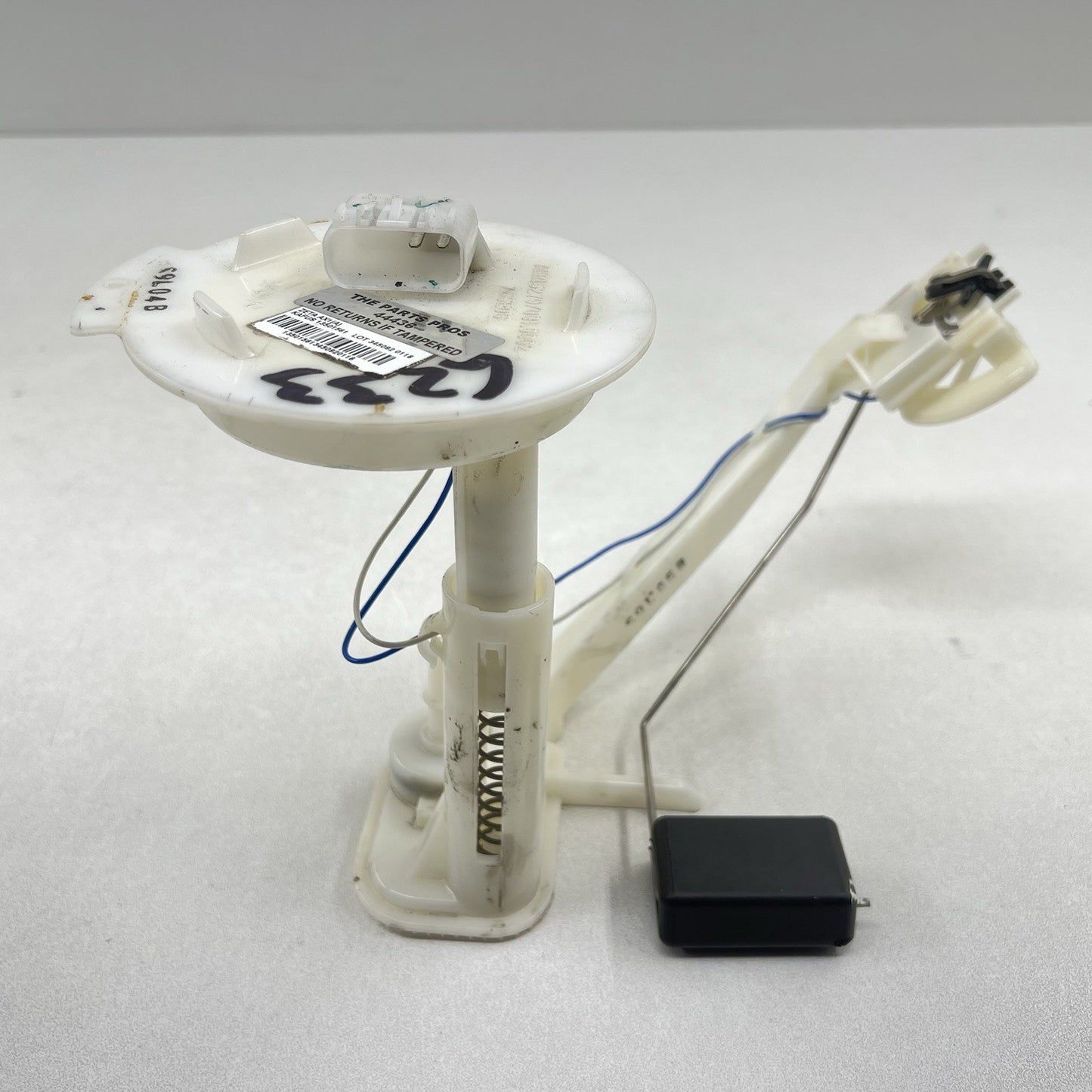 13574836 10-15 CHEVROLET CAMARO SS GAS TANK FUEL PUMP SENDING UNIT DELIVERY 13574836 OEM