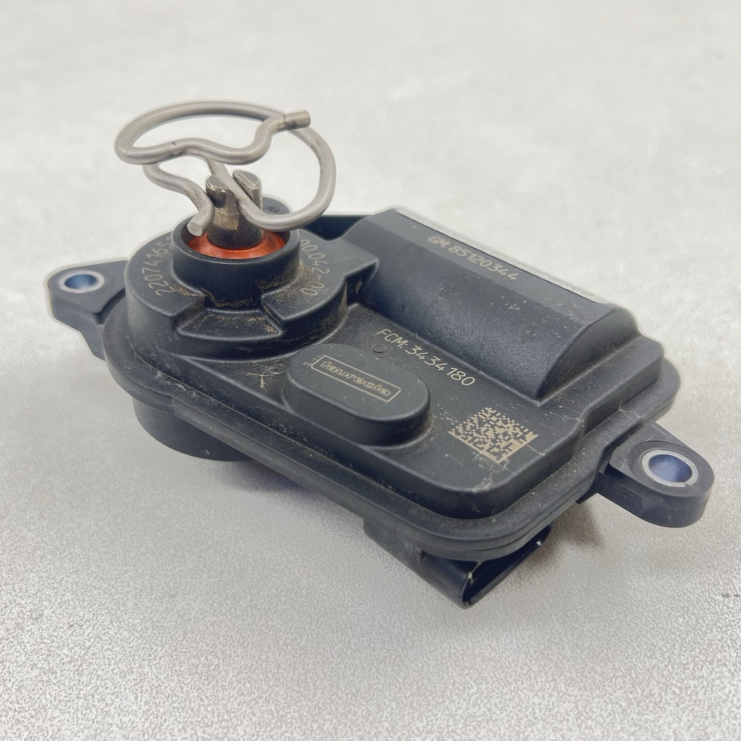 85120344 22-25 CADILLAC CT4 CT5 V BLACKWING LEFT OR RIGHT REAR EXHAUST VALVE ACTUATOR OEM