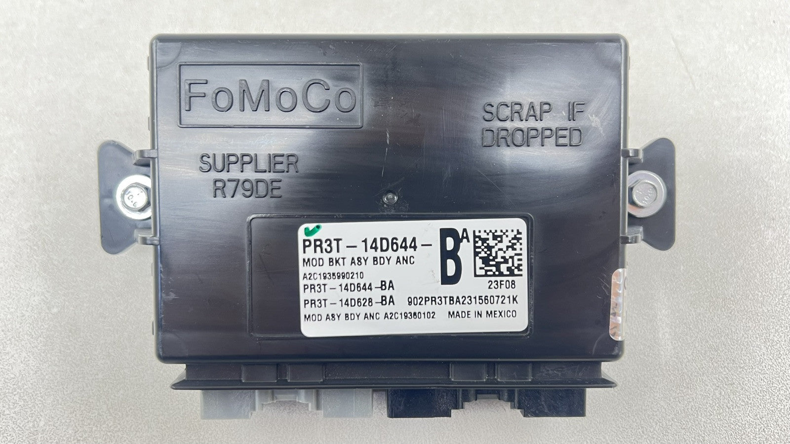 PR3T-14D644-BA / PR3T 14D644 BA / PR3T14D644BA 24-25 FORD MUSTANG GT LIGHTING CONTROL MODULE PR3T-14D644-BA OEM