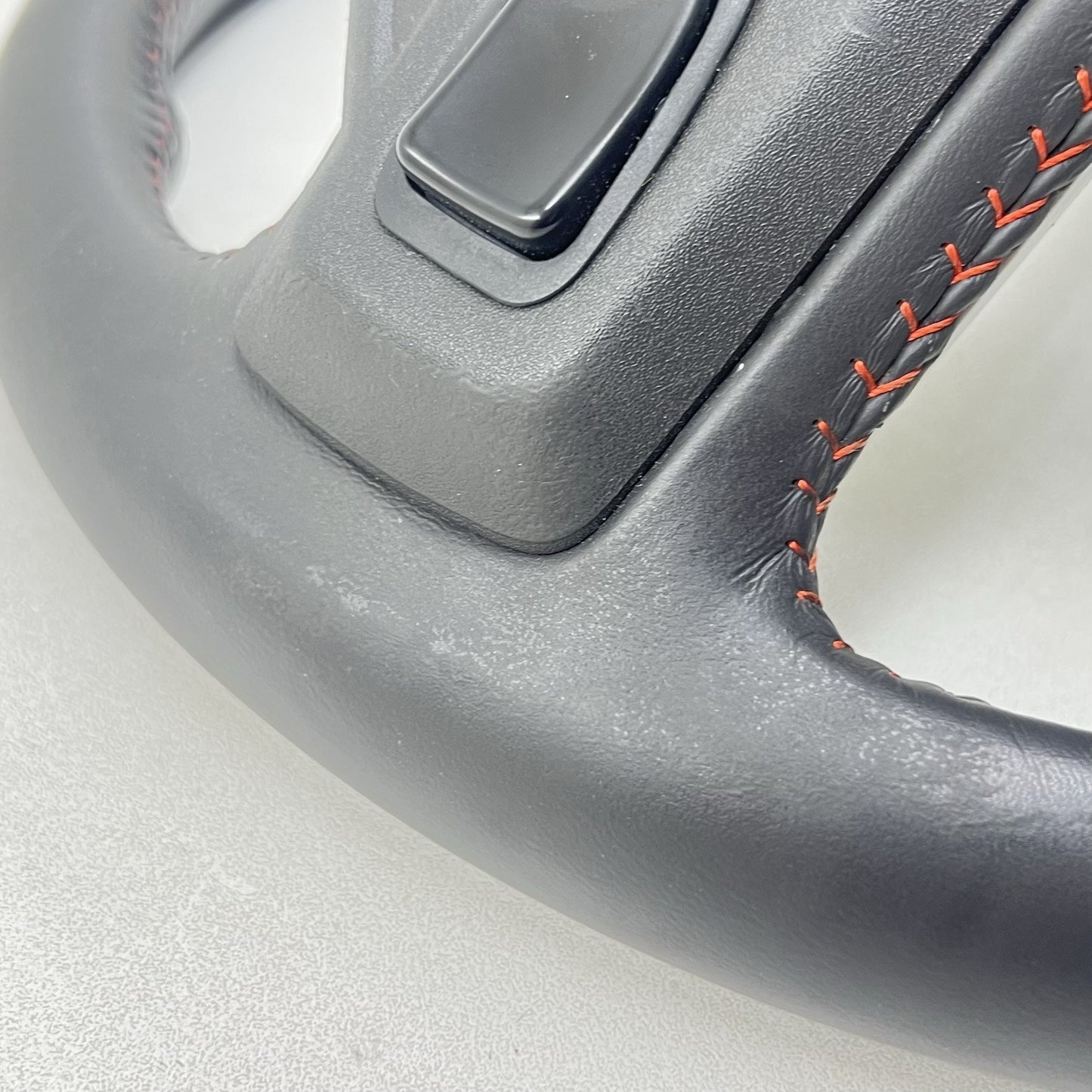 92245960 10-11 CHEVROLET CAMARO SS DRIVER STEERING WHEEL WITH PADDLE SHIFTERS LEATHER OEM