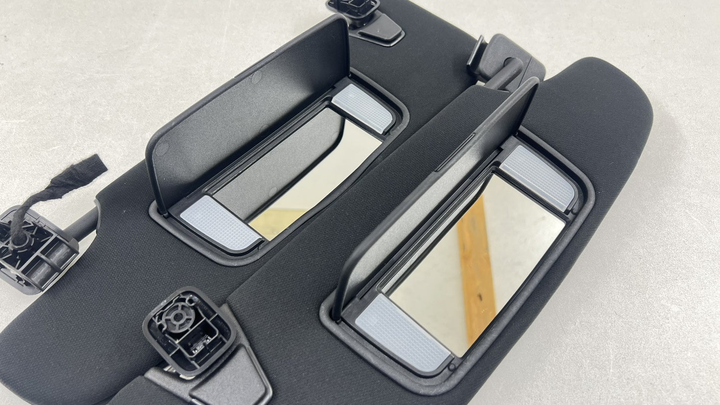 KR3B-6304101 / KR3B 6304101 / KR3B6304101 24-25 FORD MUSTANG GT LEFT & RIGHT FRONT SUNVISOR SUN VISOR SHADE PAIR BLACK O