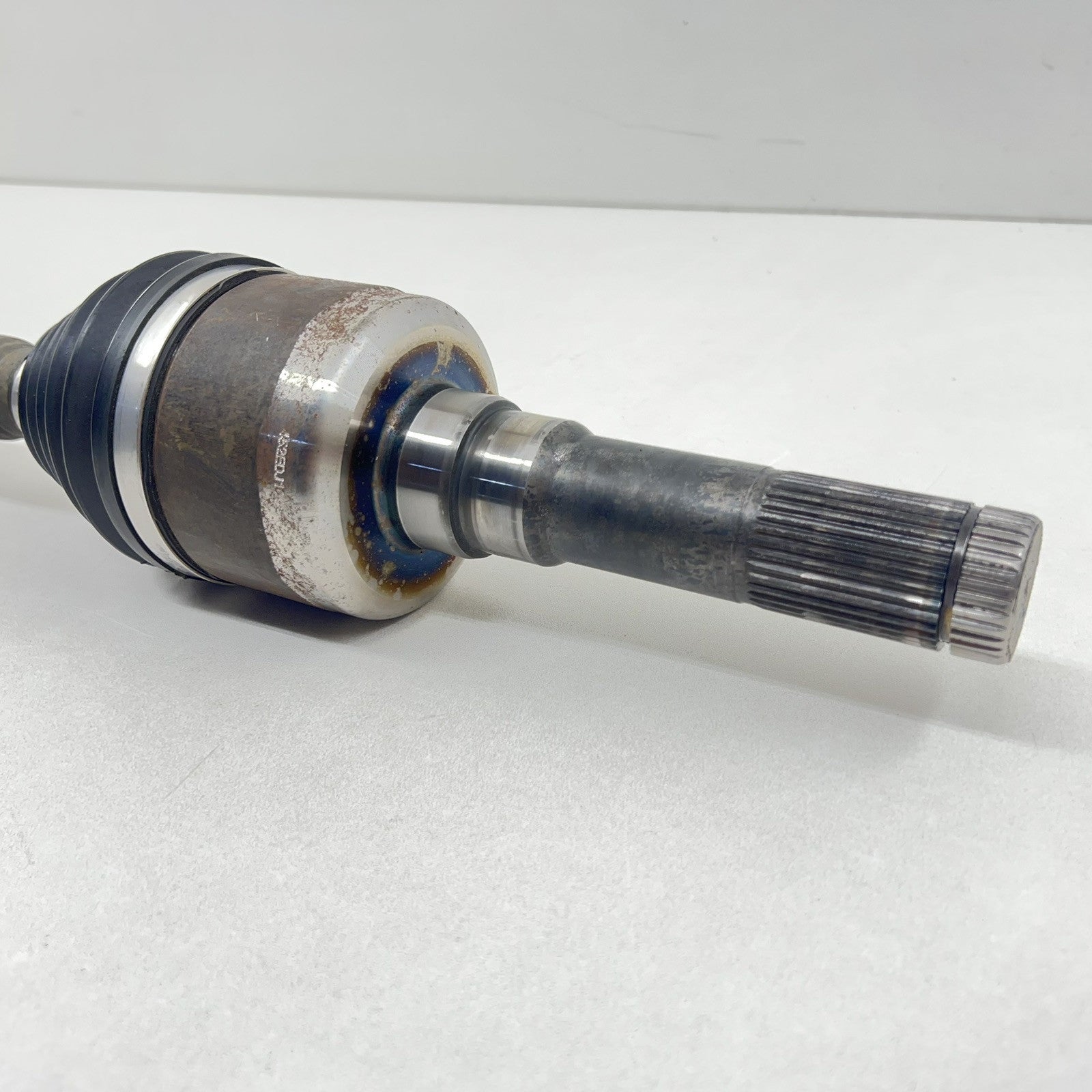 KR33-4K139-BB / KR33 4K139 BB / KR334K139BB 24-25 FORD MUSTANG DARK HORSE AUTO LEFT REAR AXLE SHAFT KR33-4K139-BB OEM
