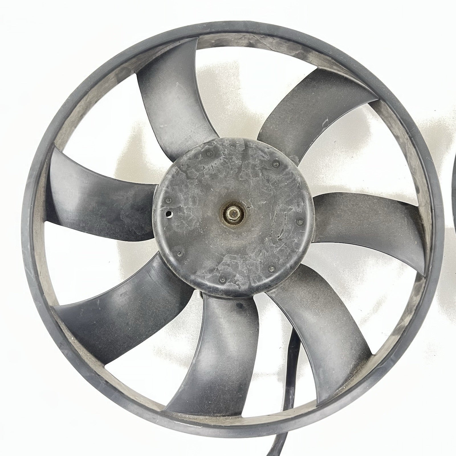 5YY0426 10-15 CHEVROLET CAMARO SS RADIATOR FAN COOLING MOTOR WITH FAN BLADE PAIR OEM